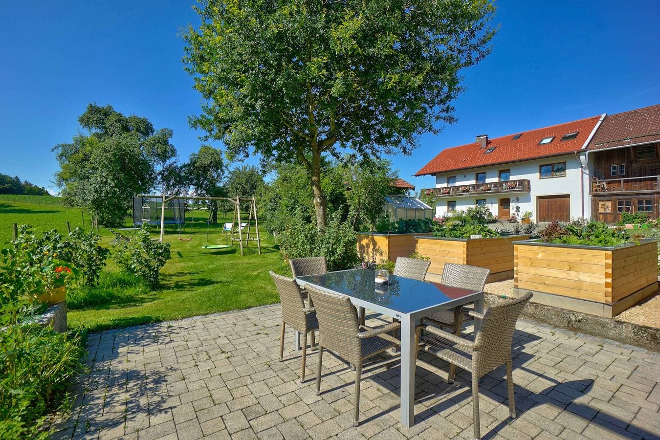 Foto 3 von 11: Beim Rieder - Ferienwohnung 45 qm mit Balkon und Bergblick
