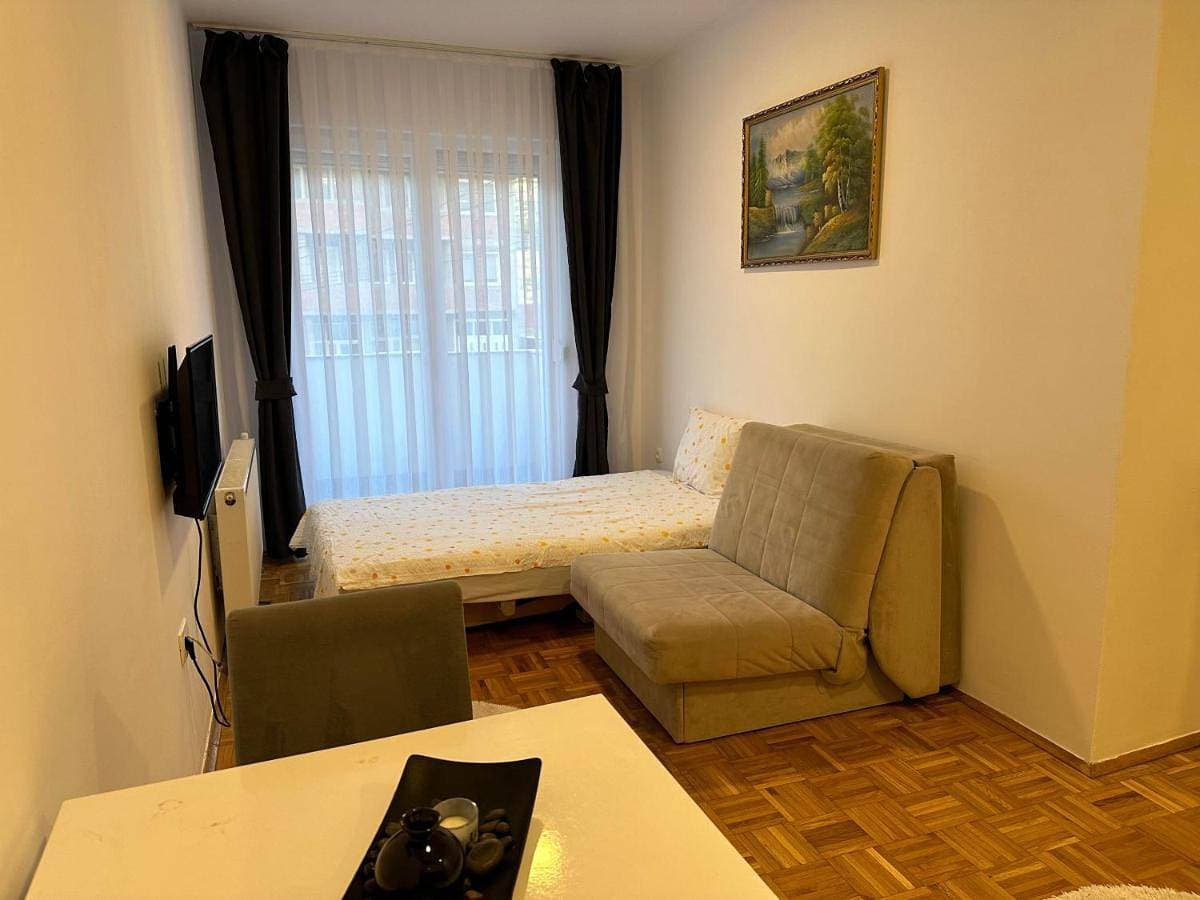 Foto 2 von 22: One-Bedroom Apartment