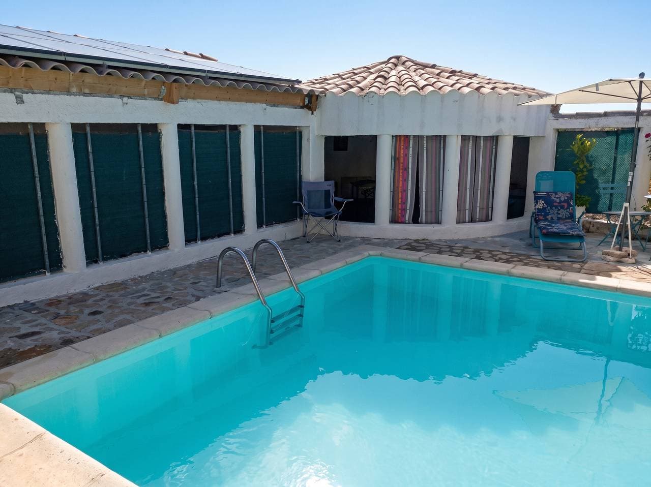 Gemütliches Appartement in Saint-Ambroix mit Pool 1