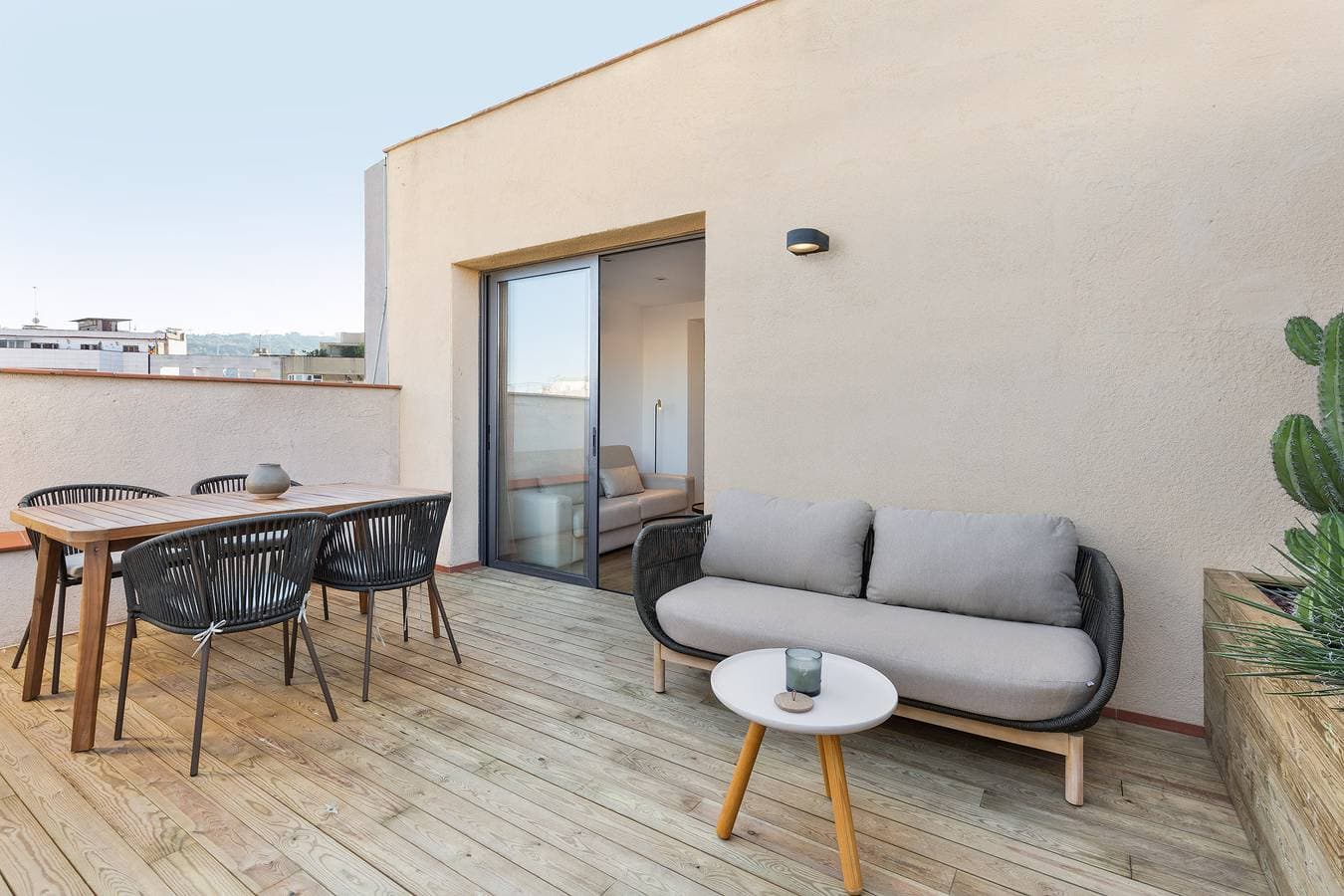 Ola Living Calabria 7 Attic 1