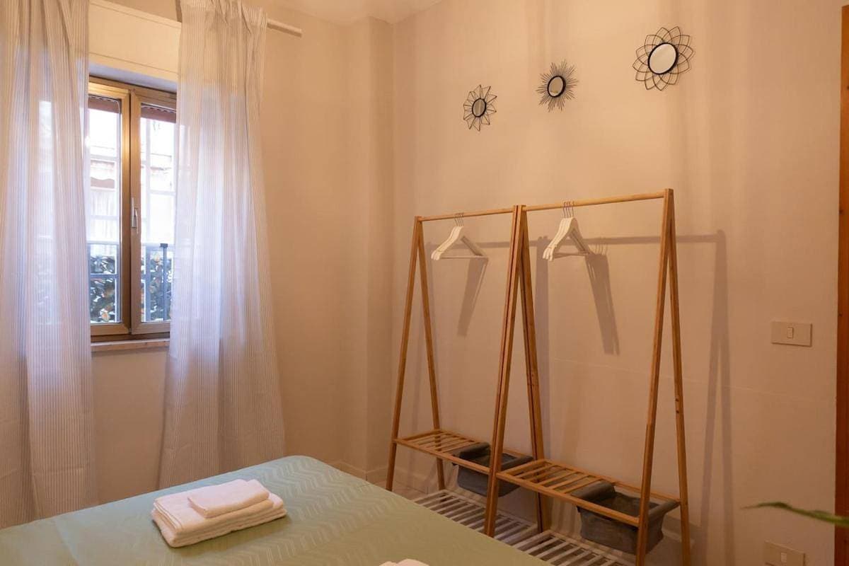 Foto 4 von 18: One-Bedroom Apartment