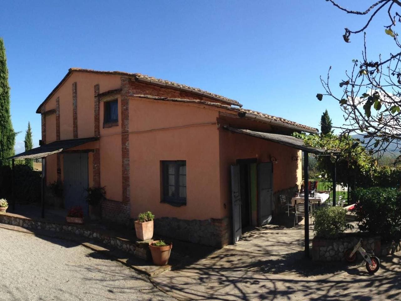 Foto 2 von 53: Wohnung in Castiglione Del Lago mit Terrasse, Garten und Grill