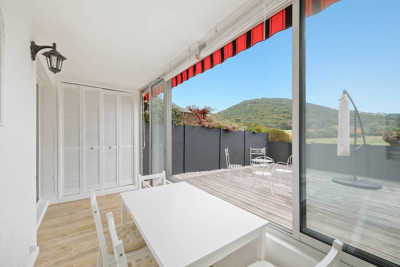 Foto 12 von 25: Ferienwohnung für 4 Personen mit Garten