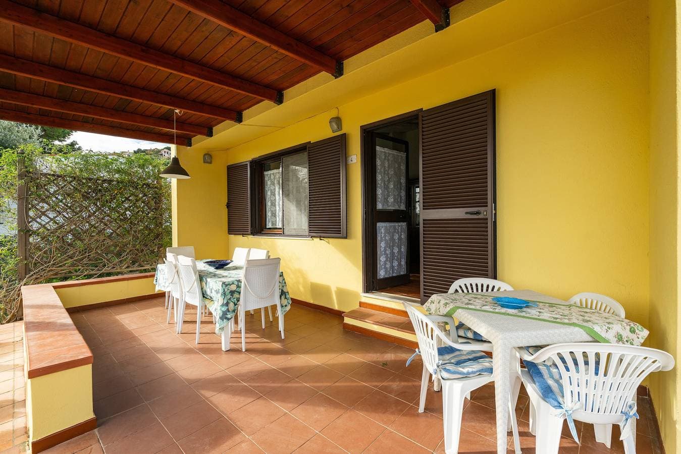 Foto 2 von 35: Ferienhaus "Luisella" mit privater Terrasse und privatem Garten