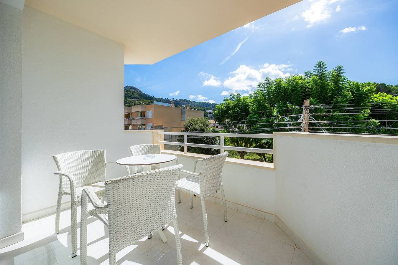 Foto 3 von 30: Ferienwohnung 'Apartament Massanet 1a' mit Balkon, WLAN und Klimaanlage