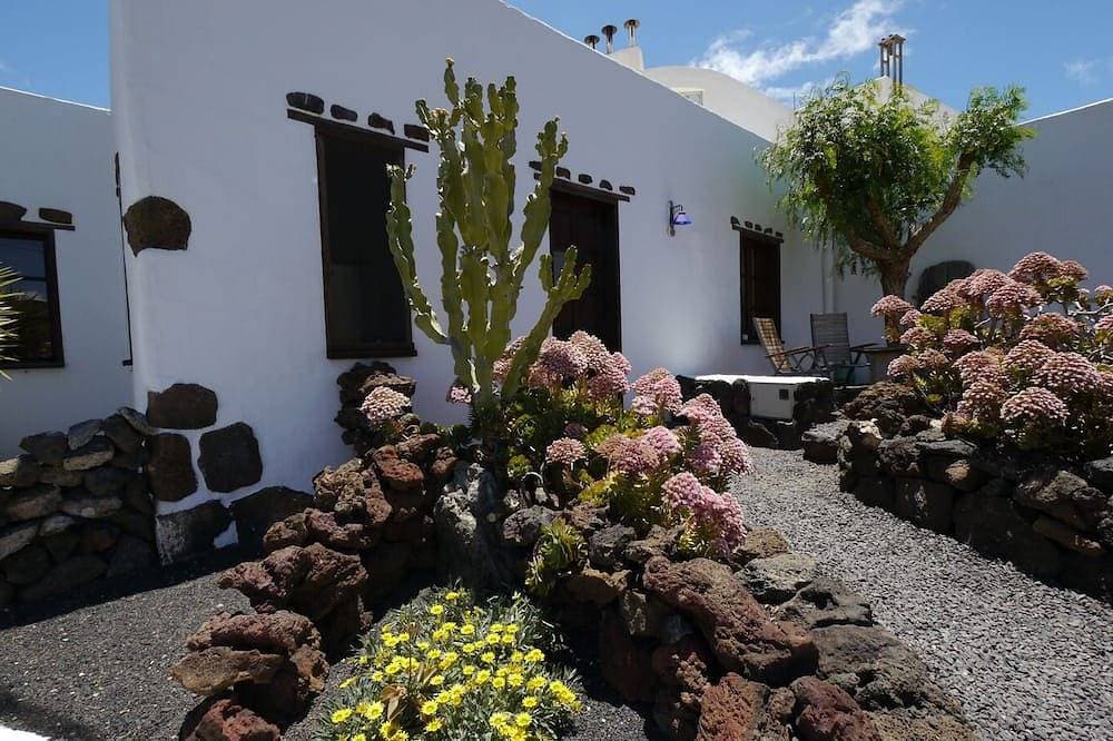 Casa Consultorio ,  Landhaus  in  einmaliger  Natur. 1
