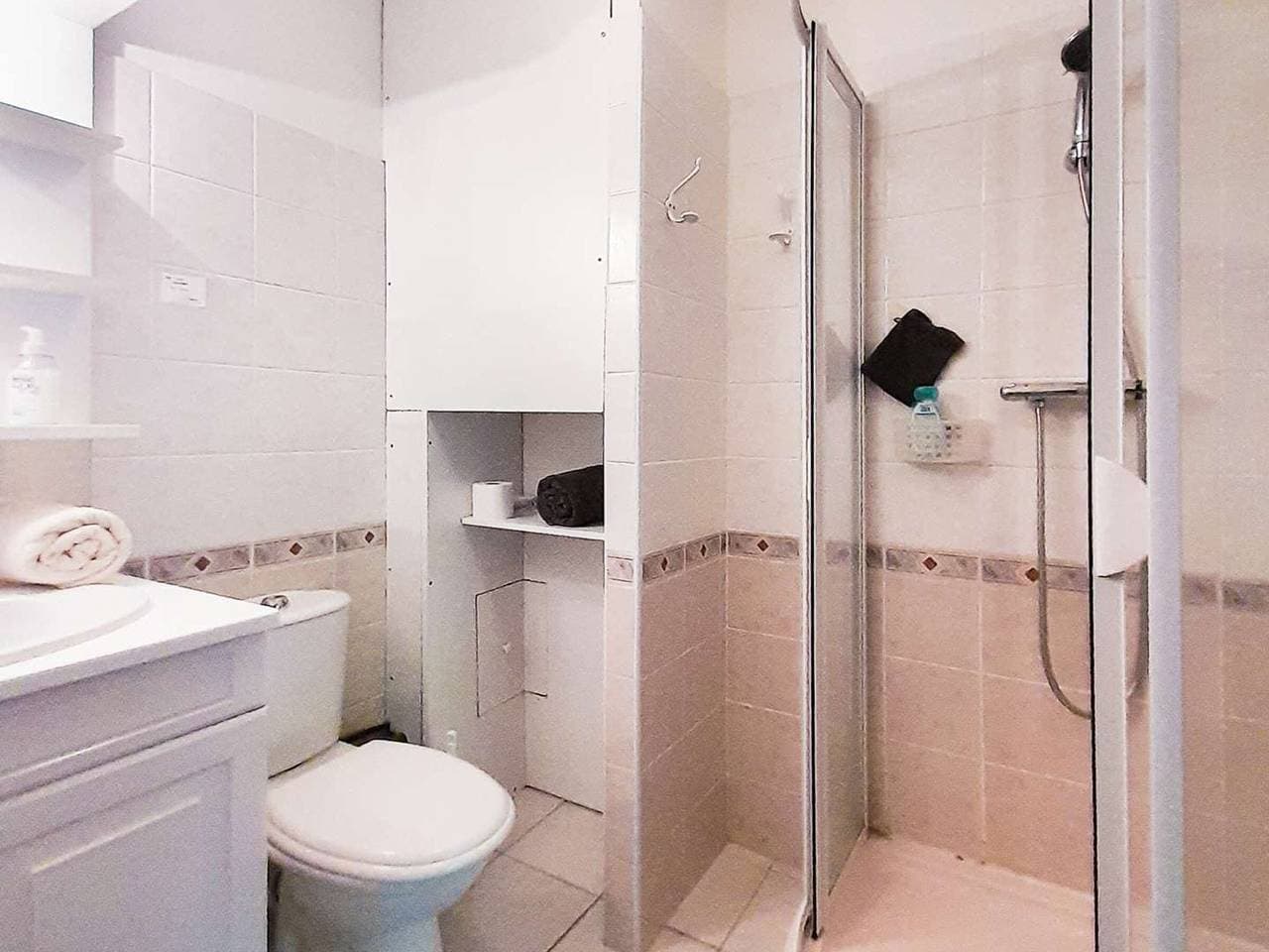 Foto 6 von 14: Gemütliches Apartment für 3 Personen mit Pool, in der Nähe von Geschäften und Skiliften.