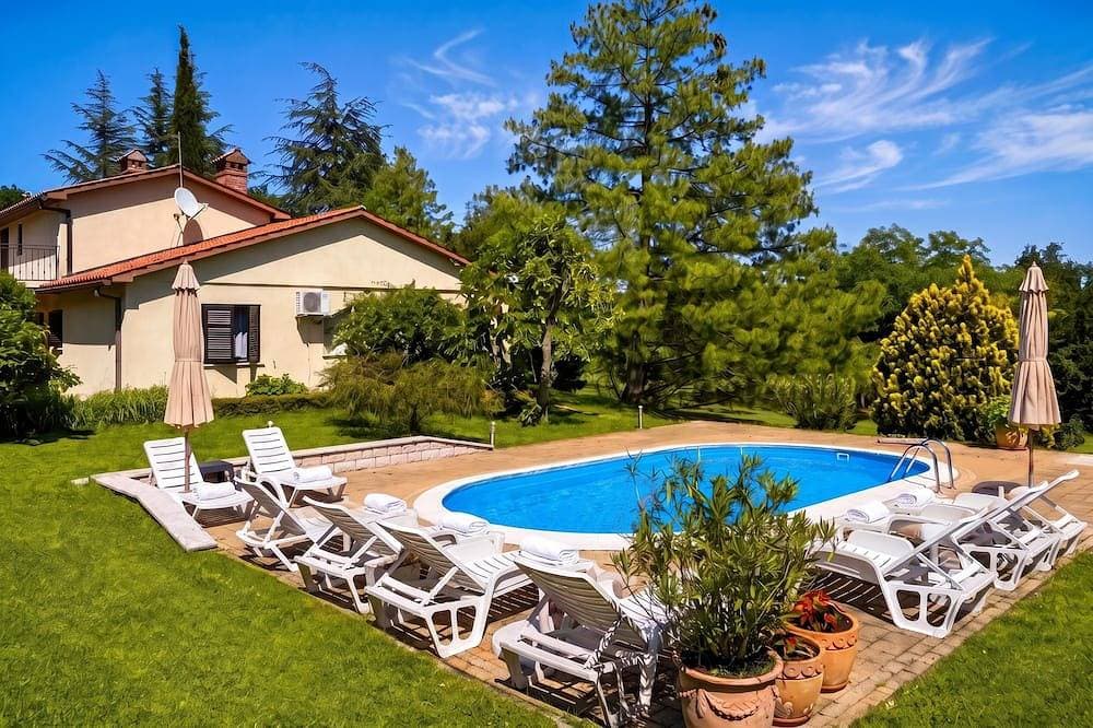 Marisa Olive Grove - App Aria, Labin, Croatia 1