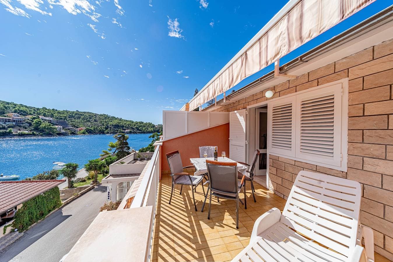 Foto 10 von 26: Ferienwohnung für 3 Personen mit Meerblick