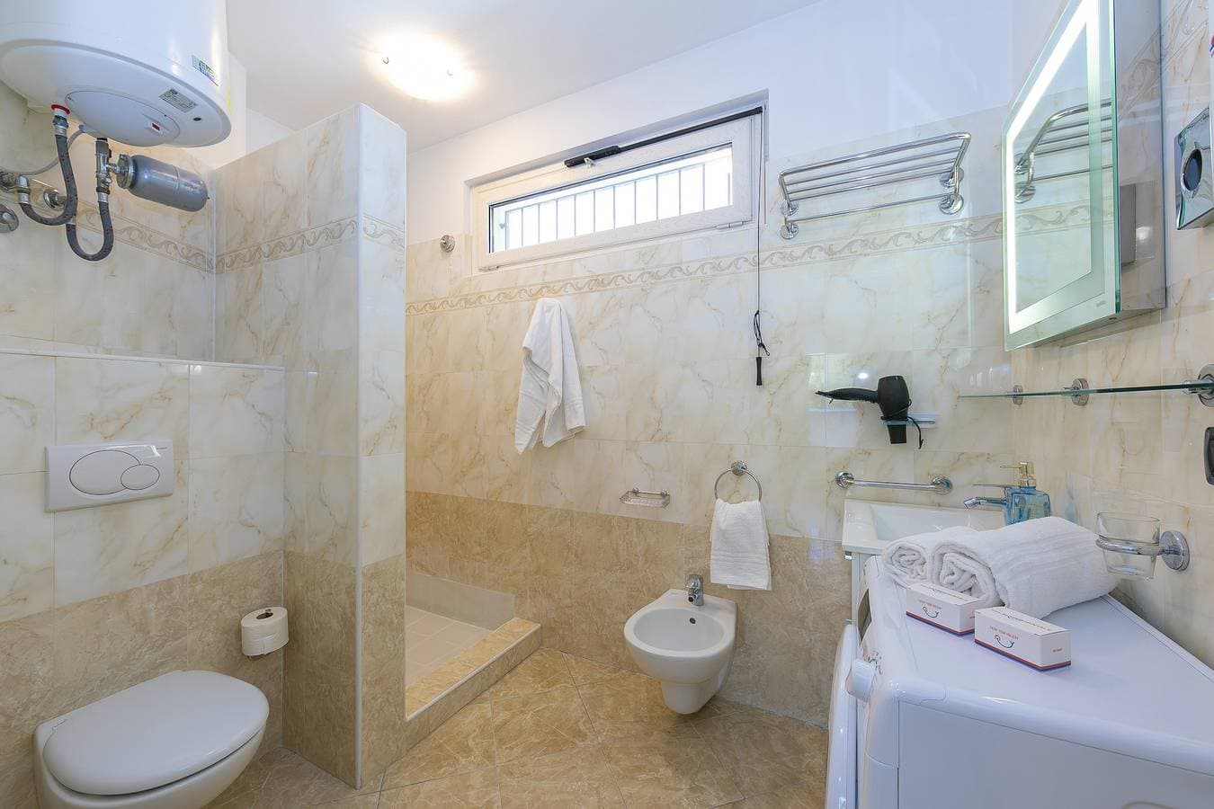 Foto 5 von 15: Rivoltella Apt With Pool 600m From Lake