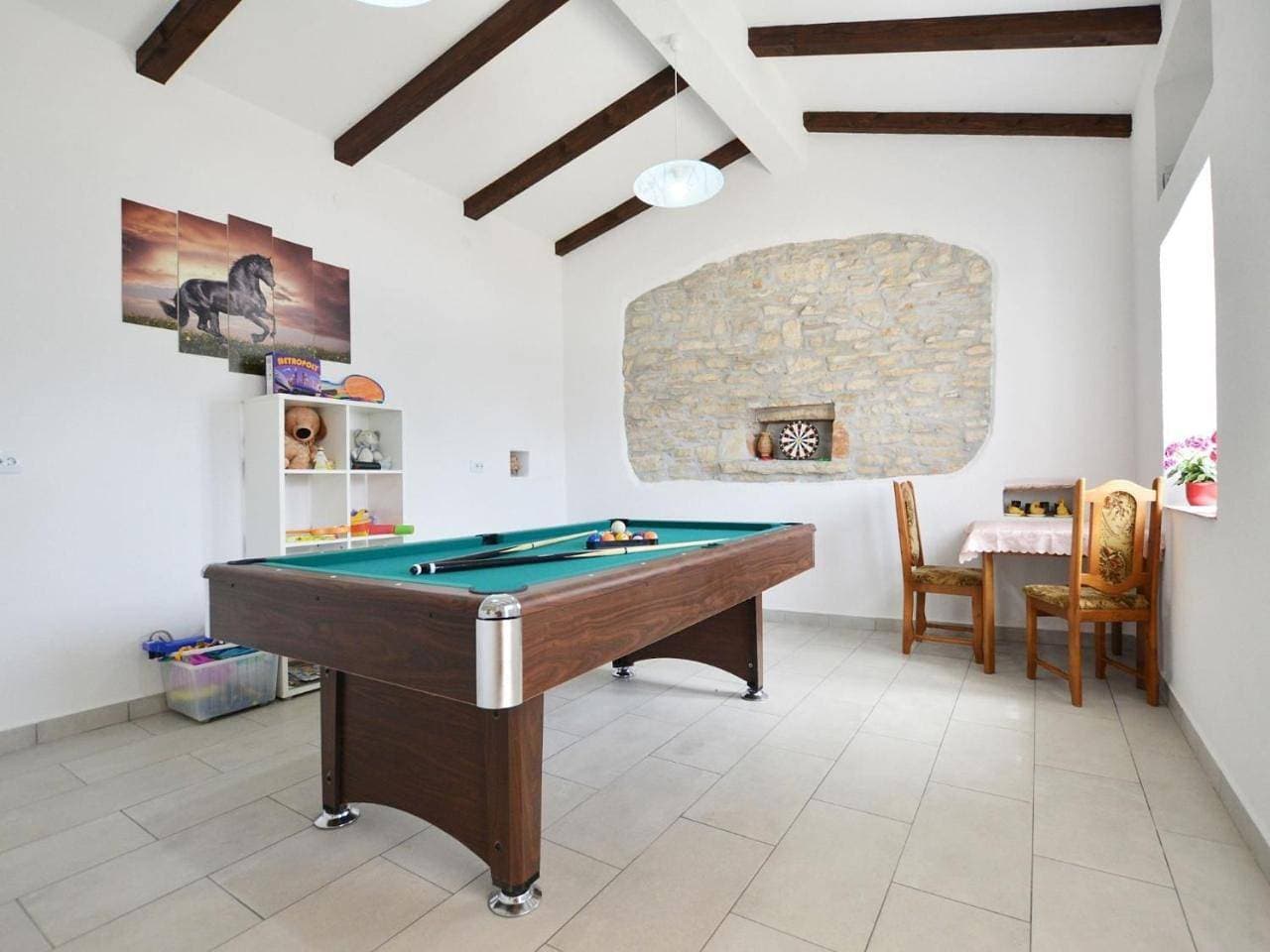 Foto 6 von 49: Three-Bedroom Holiday Home