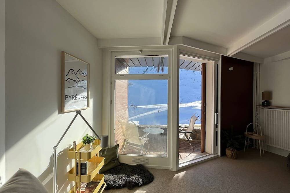 La Mongie - Renovated studio with south-facing terrace 1