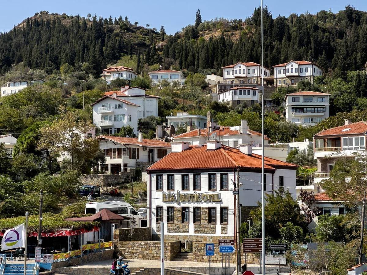 İLİA BUTİK OTEL 1