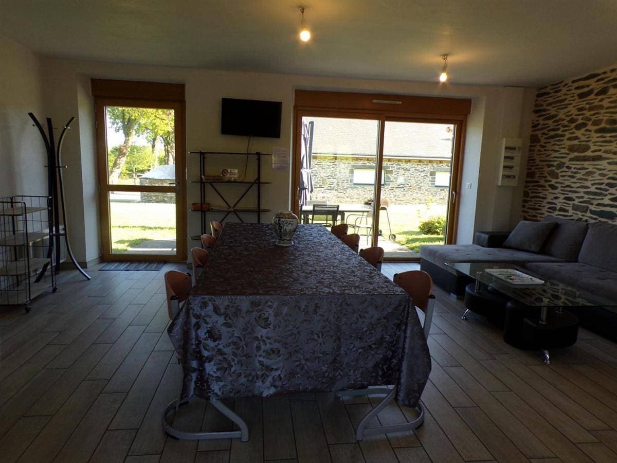 Foto 5 von 27: Four-Bedroom House