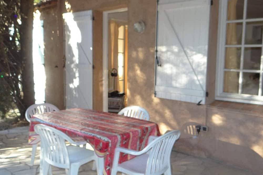 Charmantes 3 chambres: piscine, tennis, terrasse et jardin - Proche plage 1