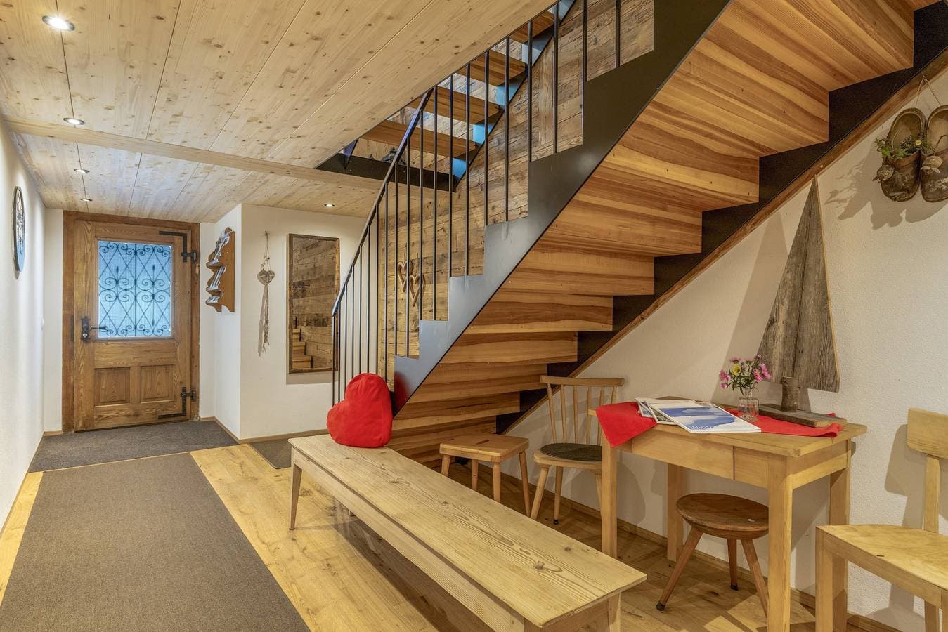 Foto 12 von 40: Ferienwohnung 'Kanisfluh' mit Gemeinschaftsgarten und Wi-Fi