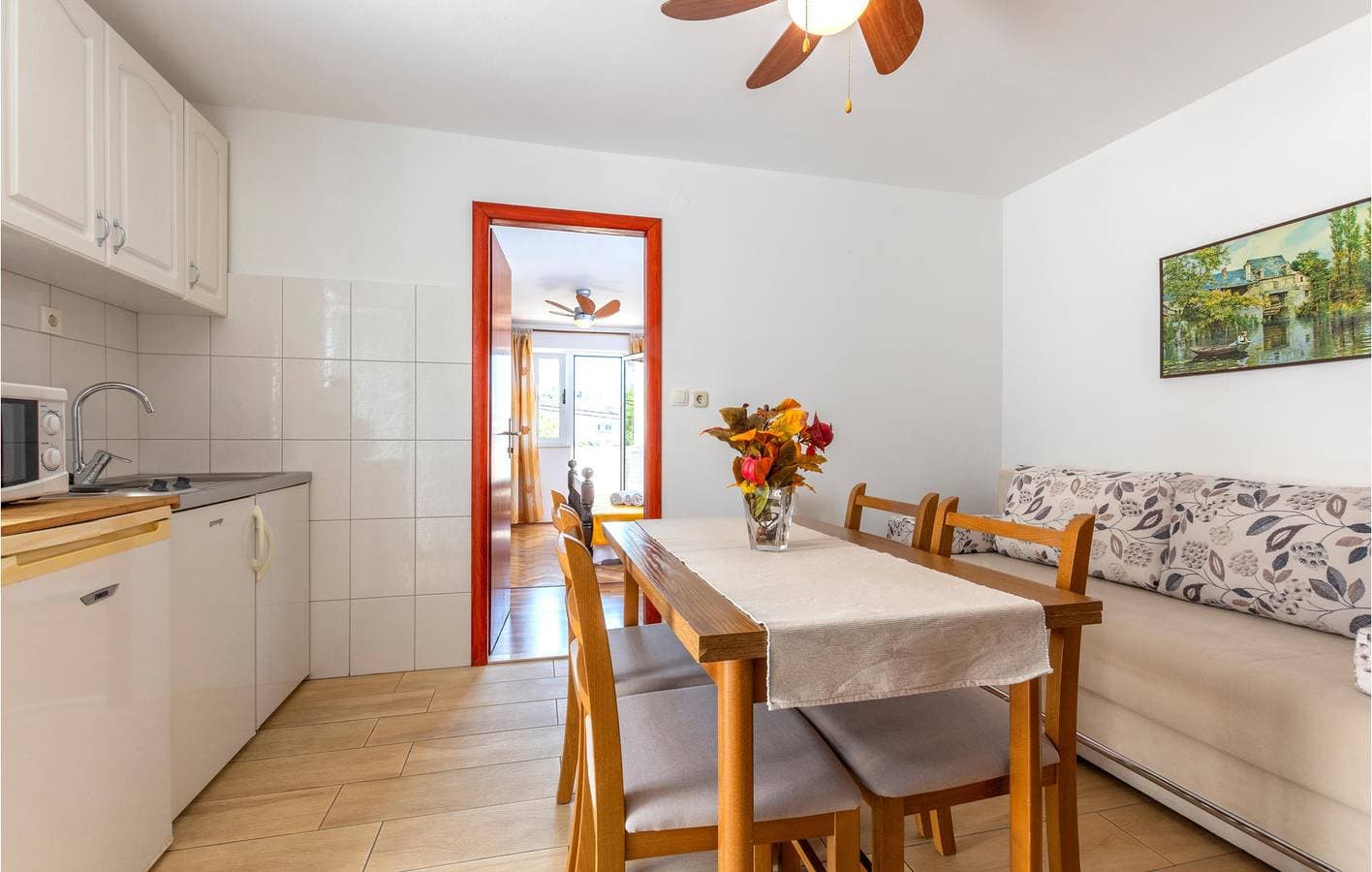 Foto 4 von 25: Gemütliche Wohnung mit Terrasse und WLAN, 1 km vom Strand entfernt!