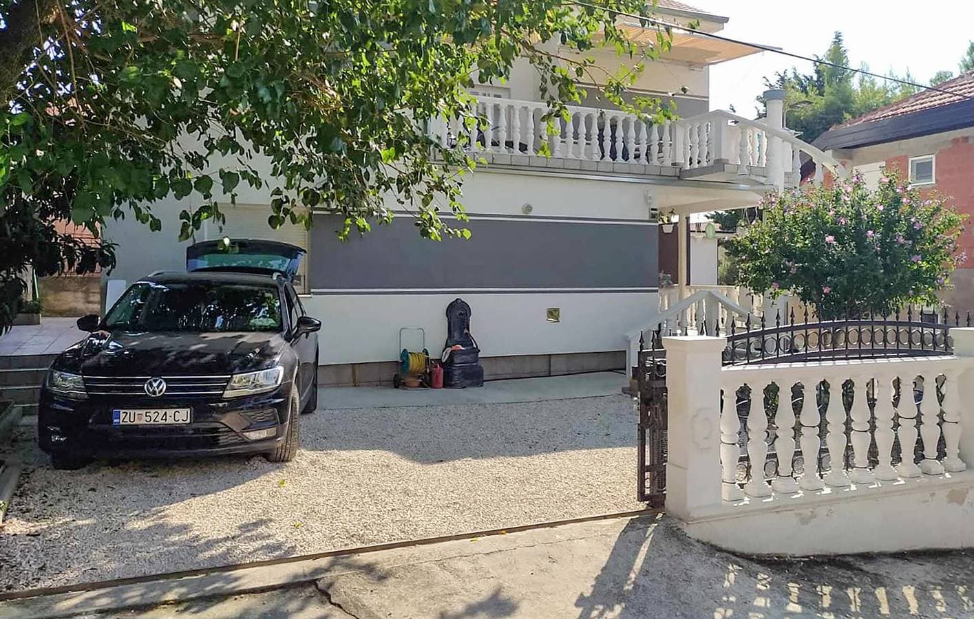 Foto 5 von 30: Modernes Apartment mit Terrasse, WLAN und Parkplatz in der Nähe der Küste und des Stadtzentrums
