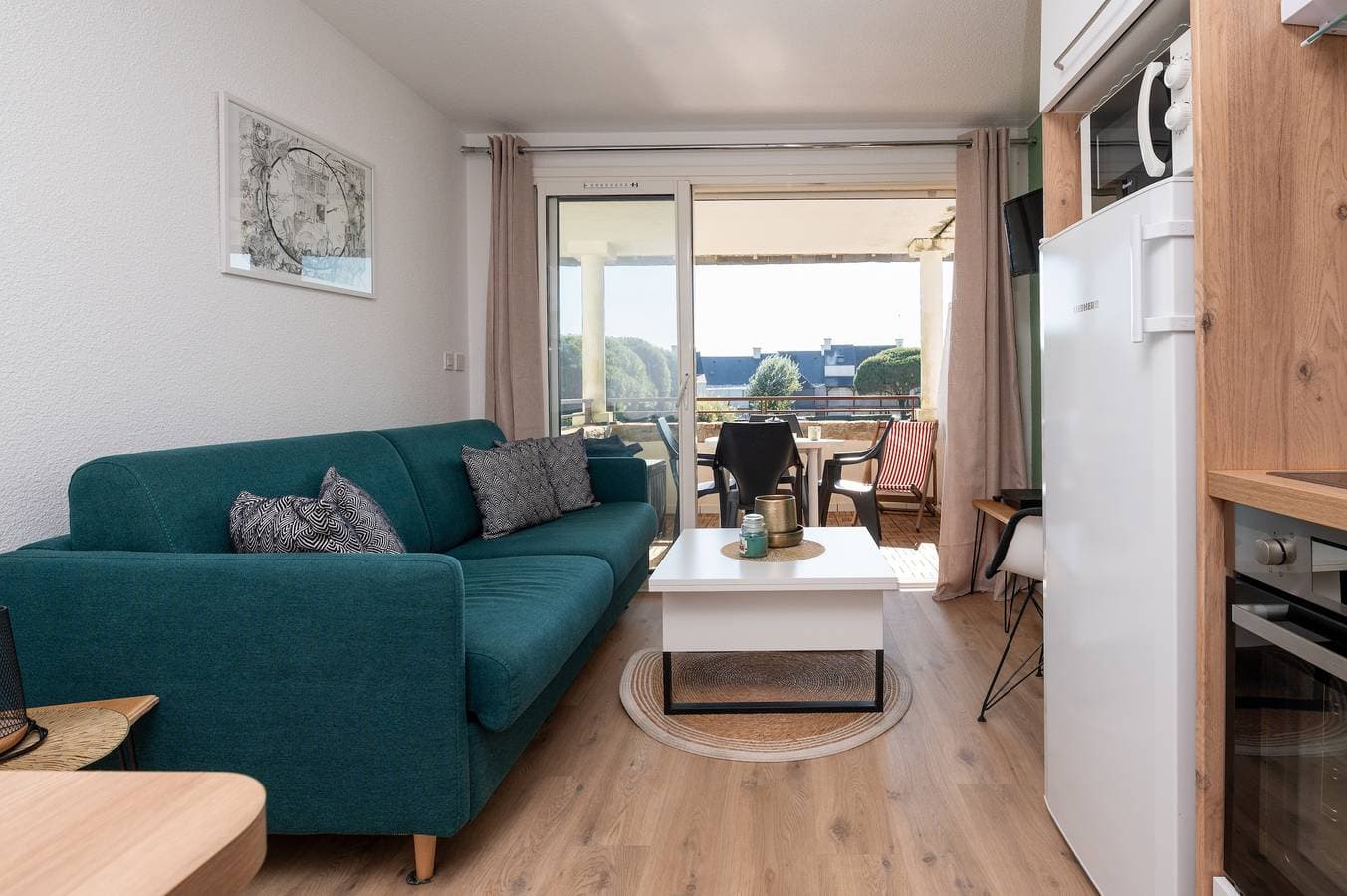 Foto 4 von 24: Studio 'L'Océanic' mit Pool im Sommer, nahe Strand und Hafen, Parkplatz, ohne Handtücher/Reinigung