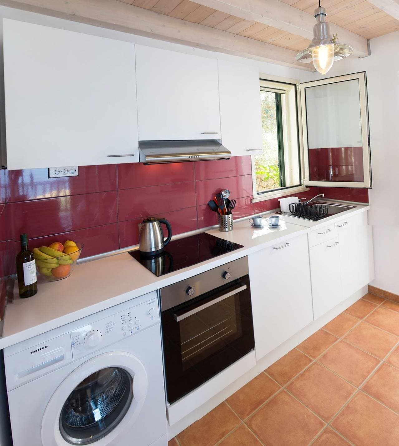 Foto 12 von 23: Villa für 6 Personen mit Meerblick