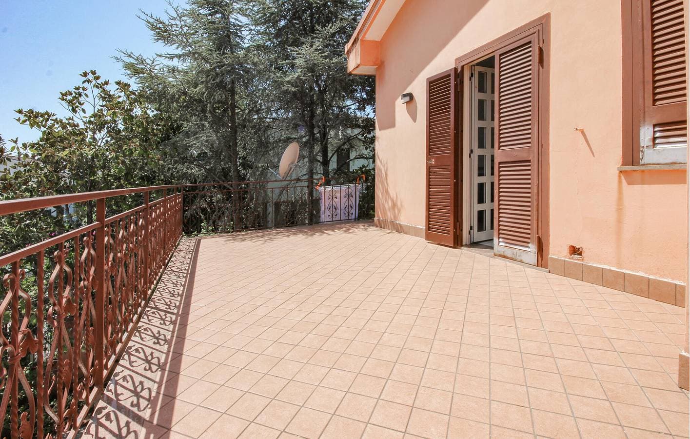 Foto 12 von 30: Appartement am Strand mit Parkplatz, AC & Internet - 600m