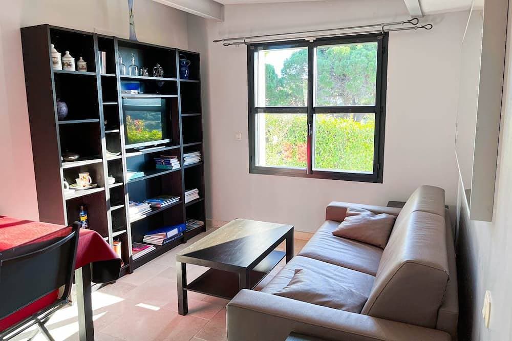 Foto 8 von 30: Charming, contemporary and comfortable villa with swimming pool.