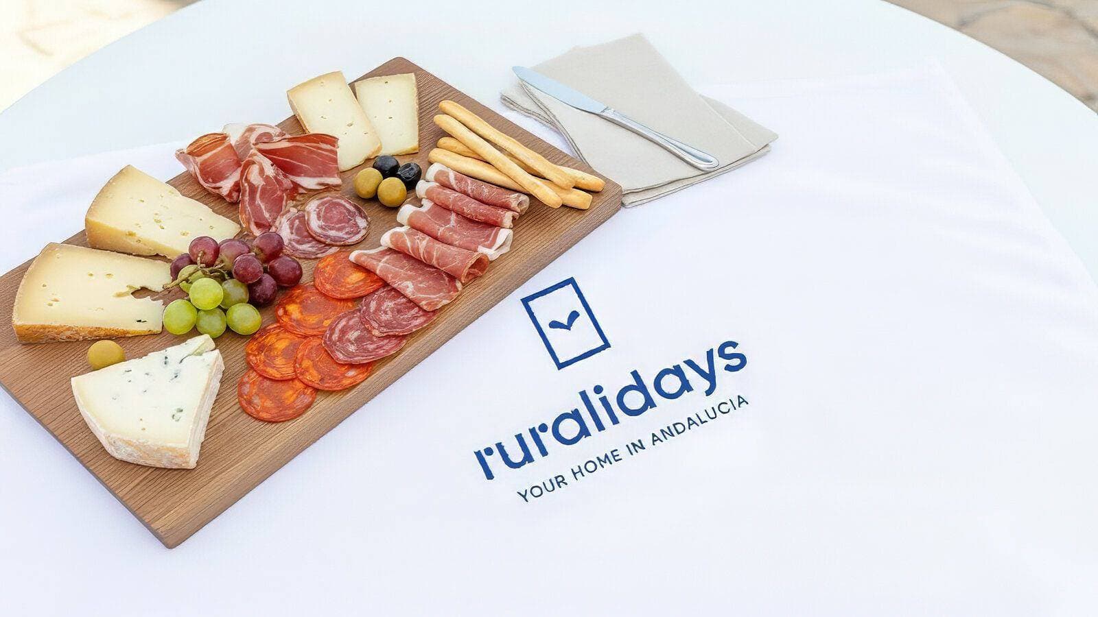 Foto 3 von 32: Apartamento Brisa Almayate Alto by Ruralidays