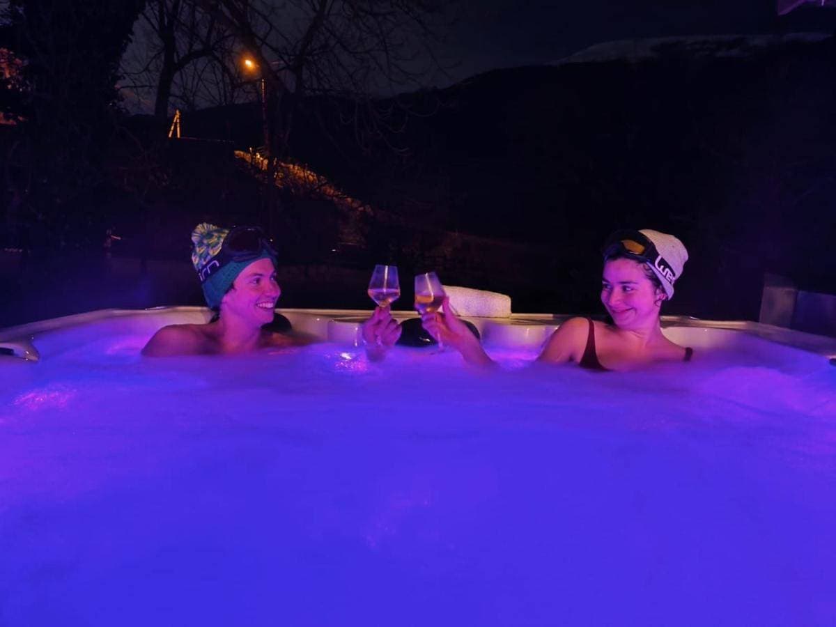 Gîte Ainerak - Spa privatif face aux montagnes- Services tout inclus - Pays Basque 1