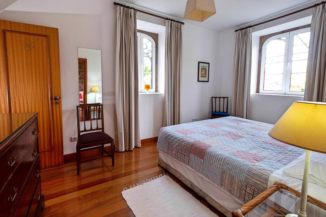 Foto 8 von 25: Charming stone cottage in Funchal | Loja Lenha