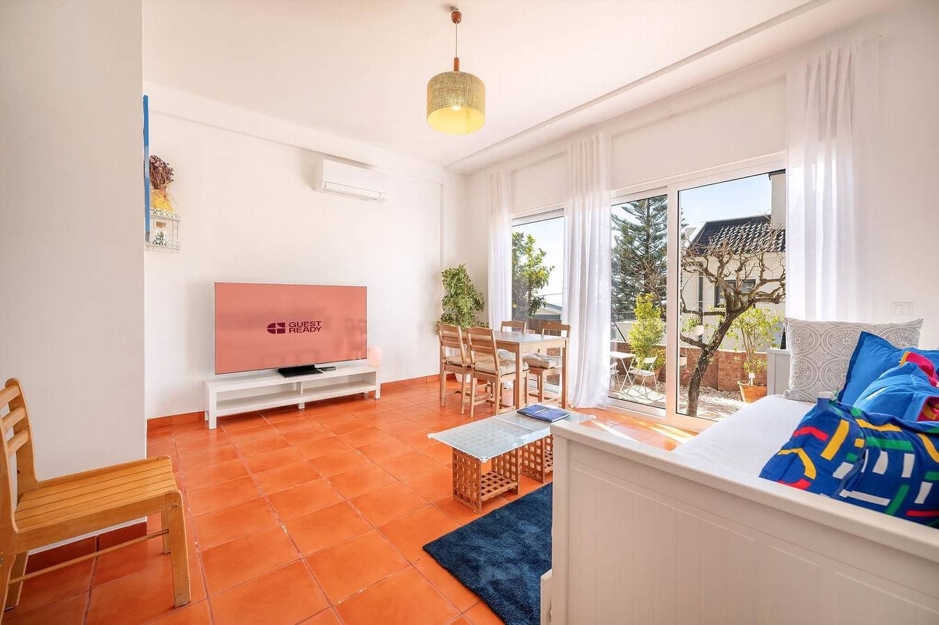 Foto 8 von 31: Ferienwohnung für 4 Personen mit Terrasse