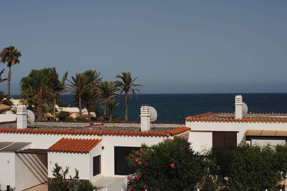 Schöner Bungalow mit großzügiger Küche,Terrasse mit Meerblick,Strand-/Meerzugang 1