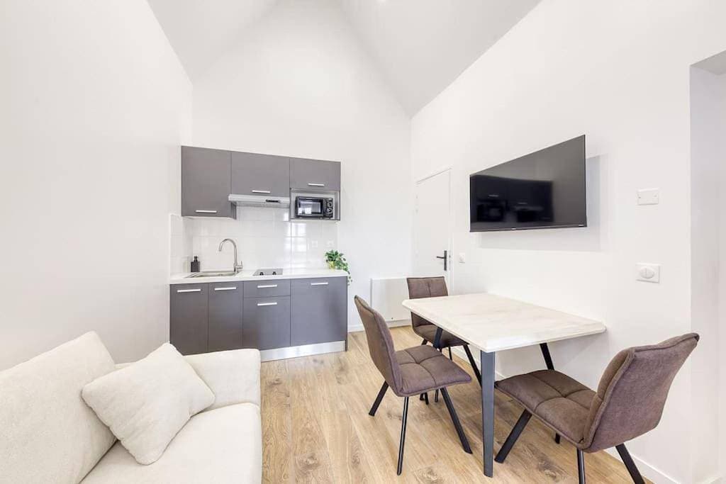 Foto 5 von 17: Two-Bedroom Apartment