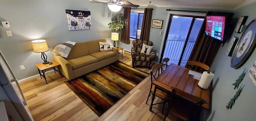 Foto 12 von 34: Mountain Lodge 162 | Ski-in / Out | Mtn View | Pvt-Parkplatz