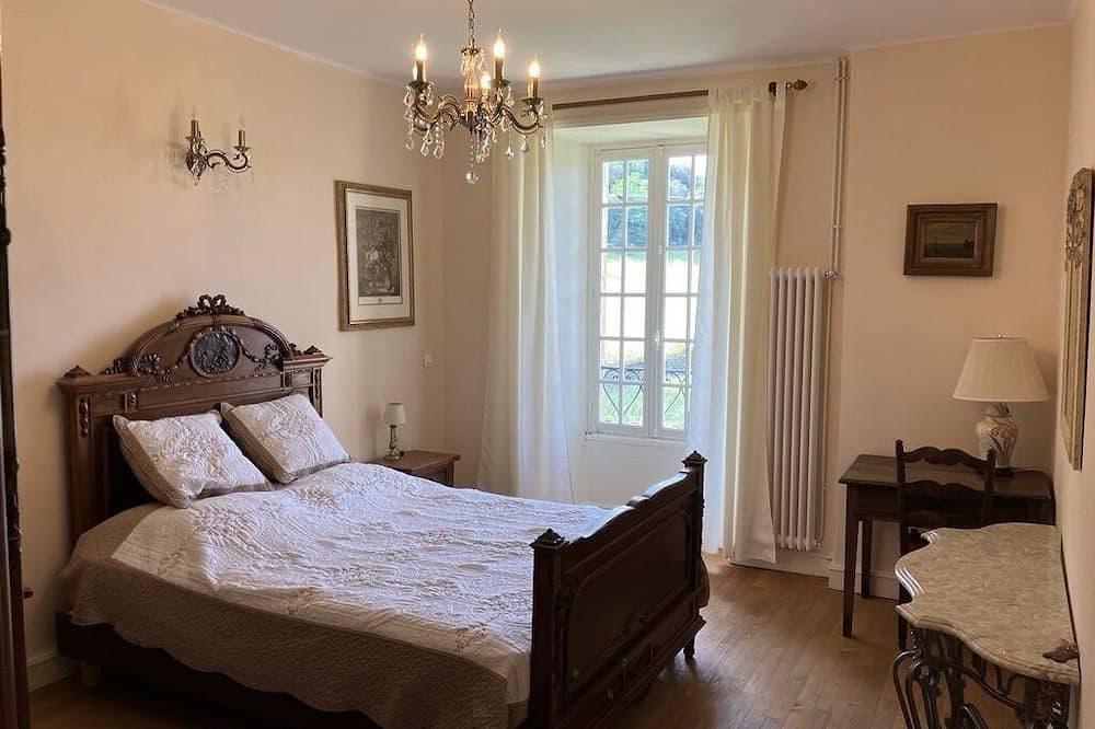 Foto 5 von 23: Herrenhaus aus dem 16. Jahrhundert mit Pool
