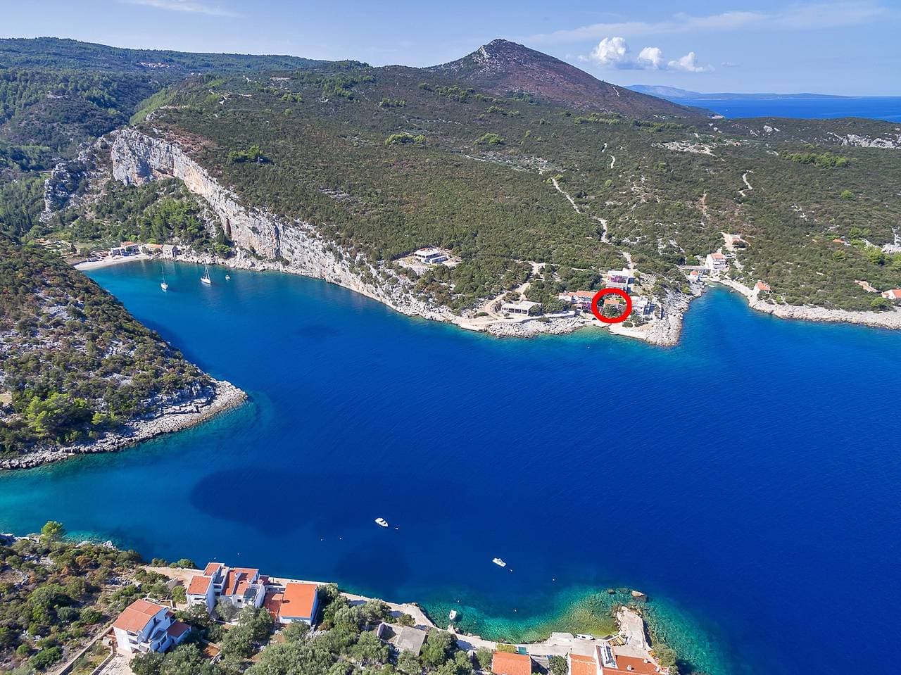 Foto 4 von 21: Studio Appartement am Strand Bucht Pokrivenik, Hvar As-14345-a