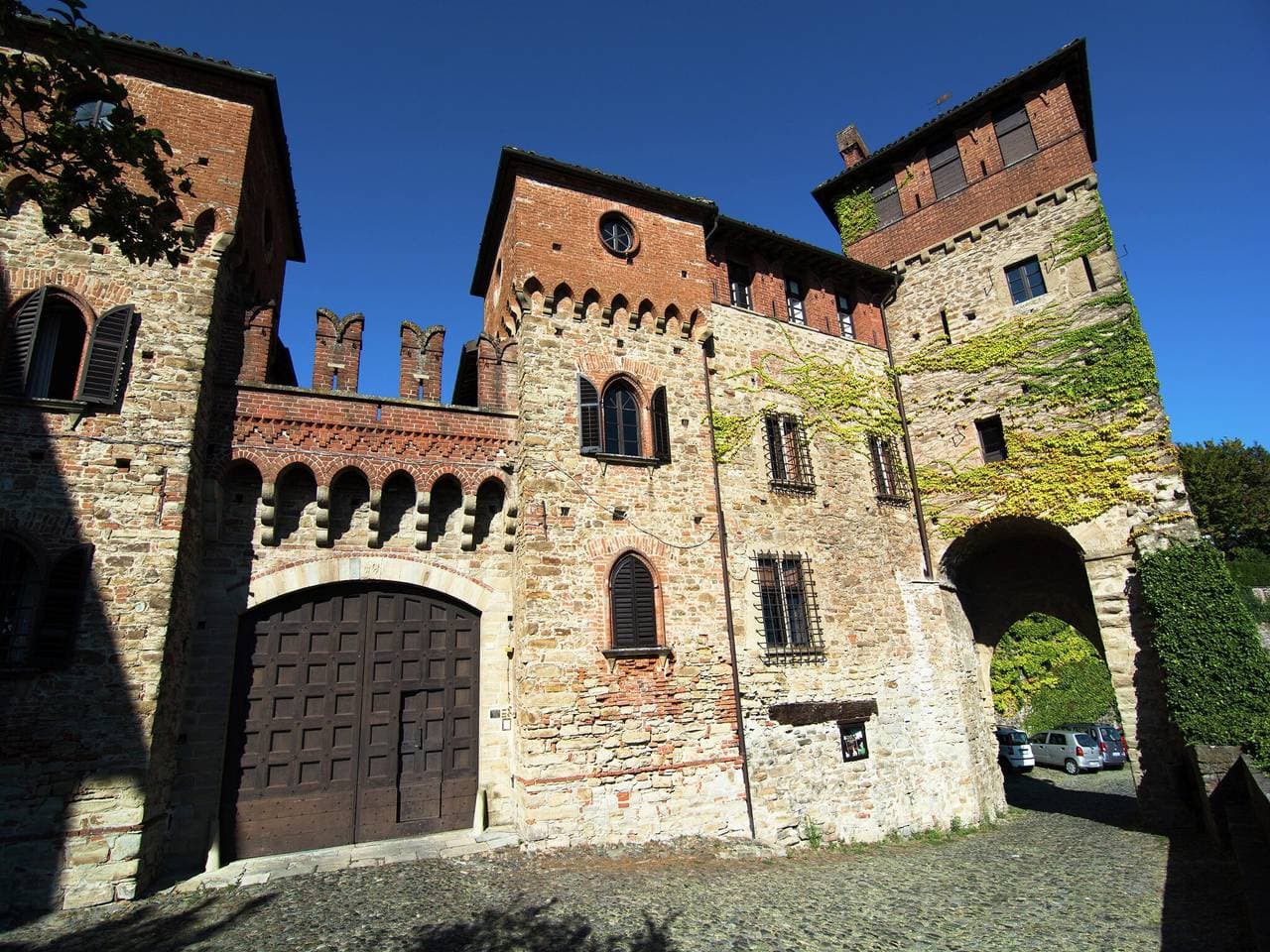 Foto 10 von 72: Gästehaus in Monferrato mit Weinverkostung