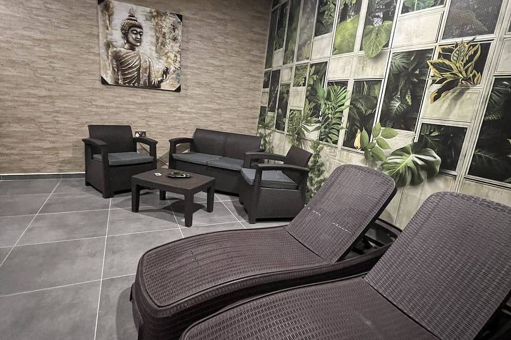 Foto 7 von 30: Spa, Gym, Pool, Netflix Included/Central/Spacious2