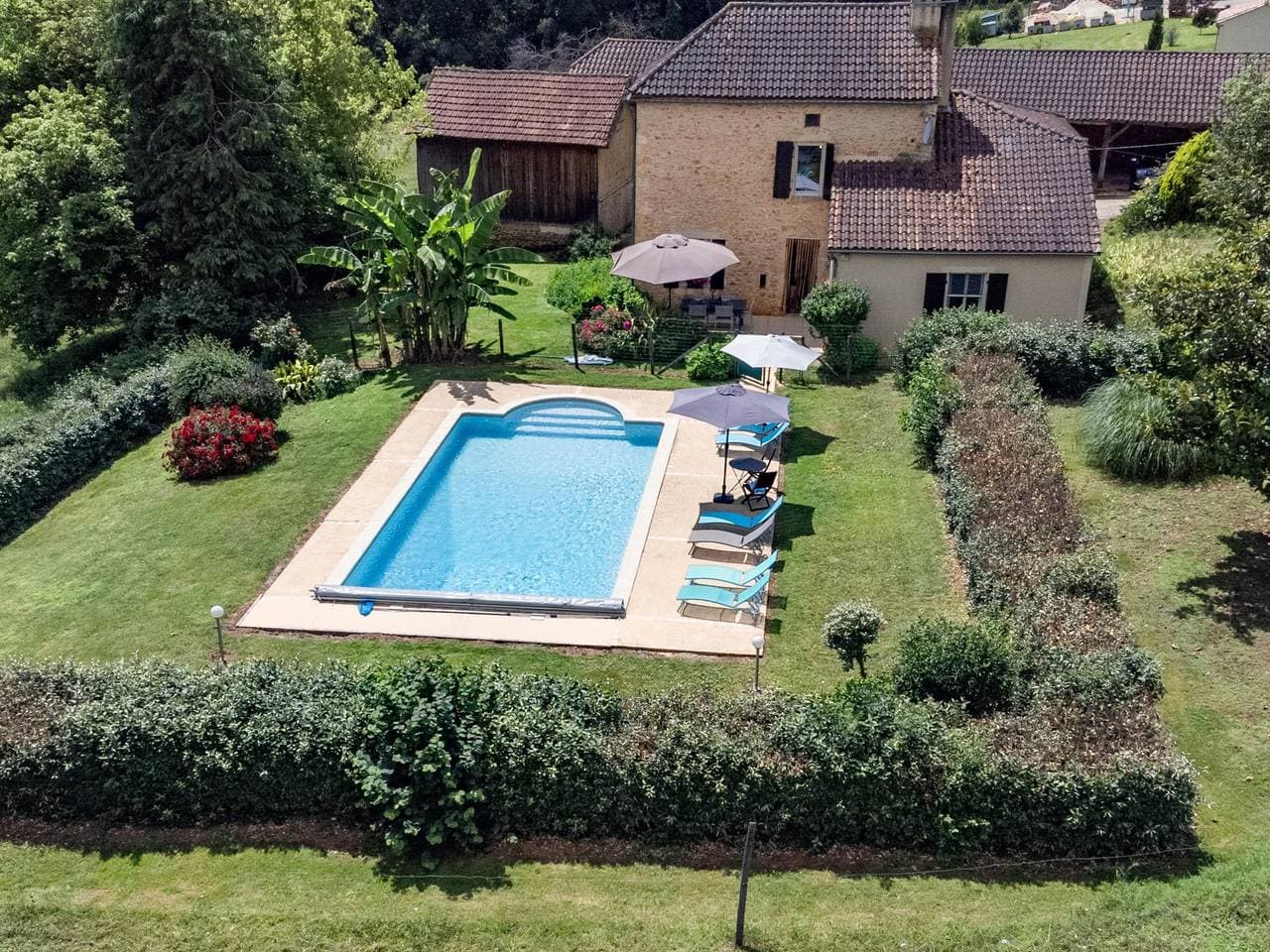 Foto 2 von 34: Ferienhaus ideal mit Kindern und privatem Pool