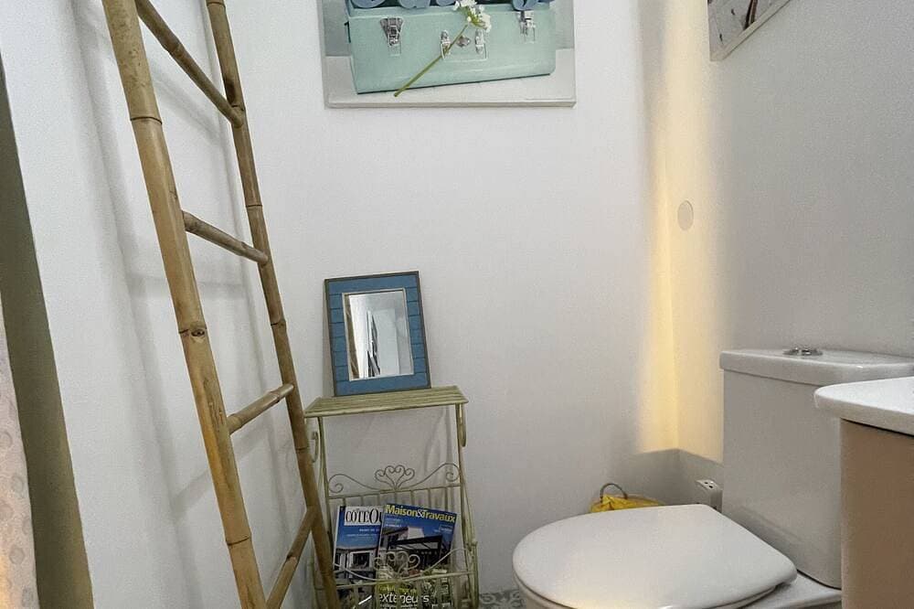 Foto 4 von 8: Chambre Les Pins