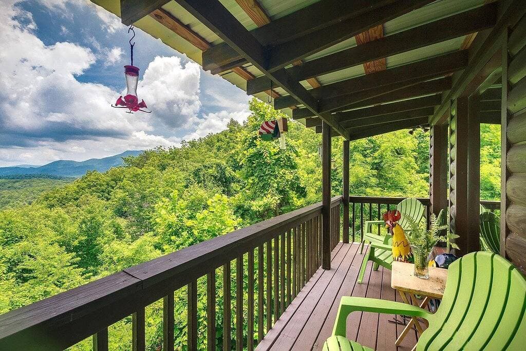 Foto 5 von 21: Eine romantische abgeschiedene Hütte mit Blick auf die Berge, Whirlpool und Holz Kamin!