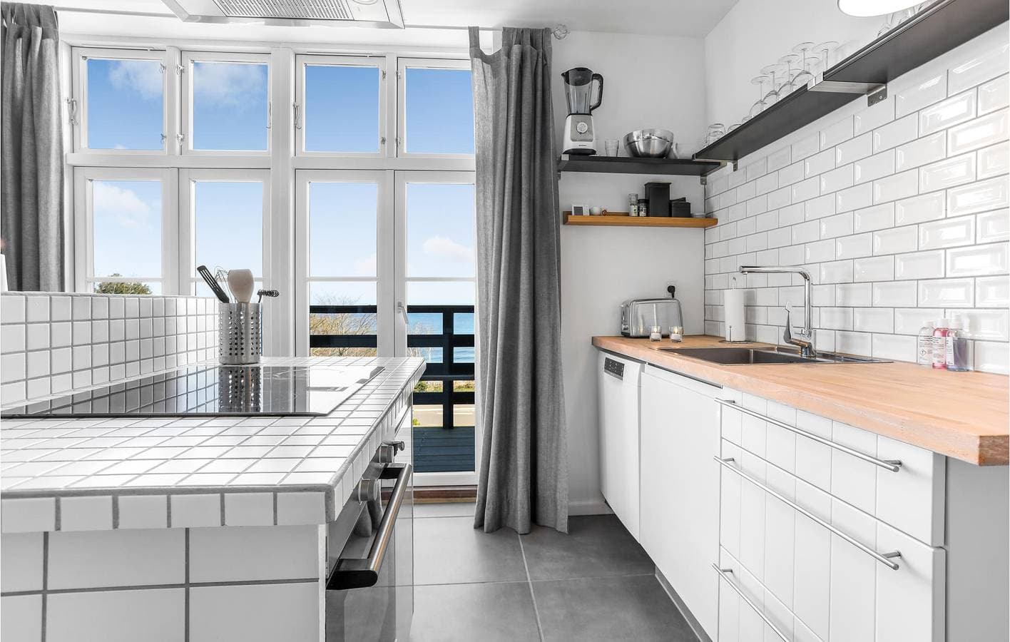 Foto 8 von 23: Ferienhaus für 4 Personen mit Terrasse