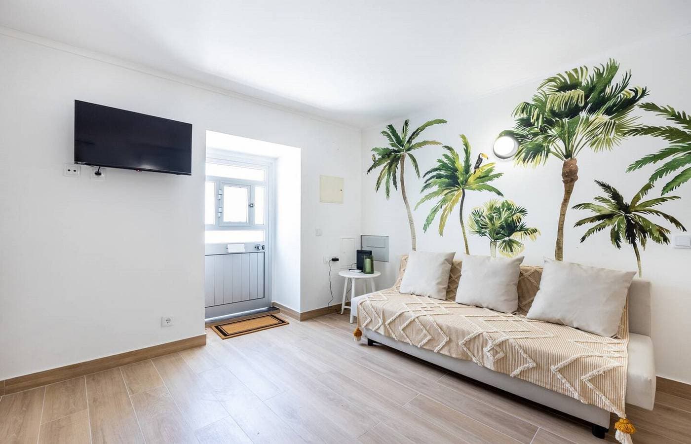 Foto 6 von 37: Palm Tree Apartment, Town Centre
