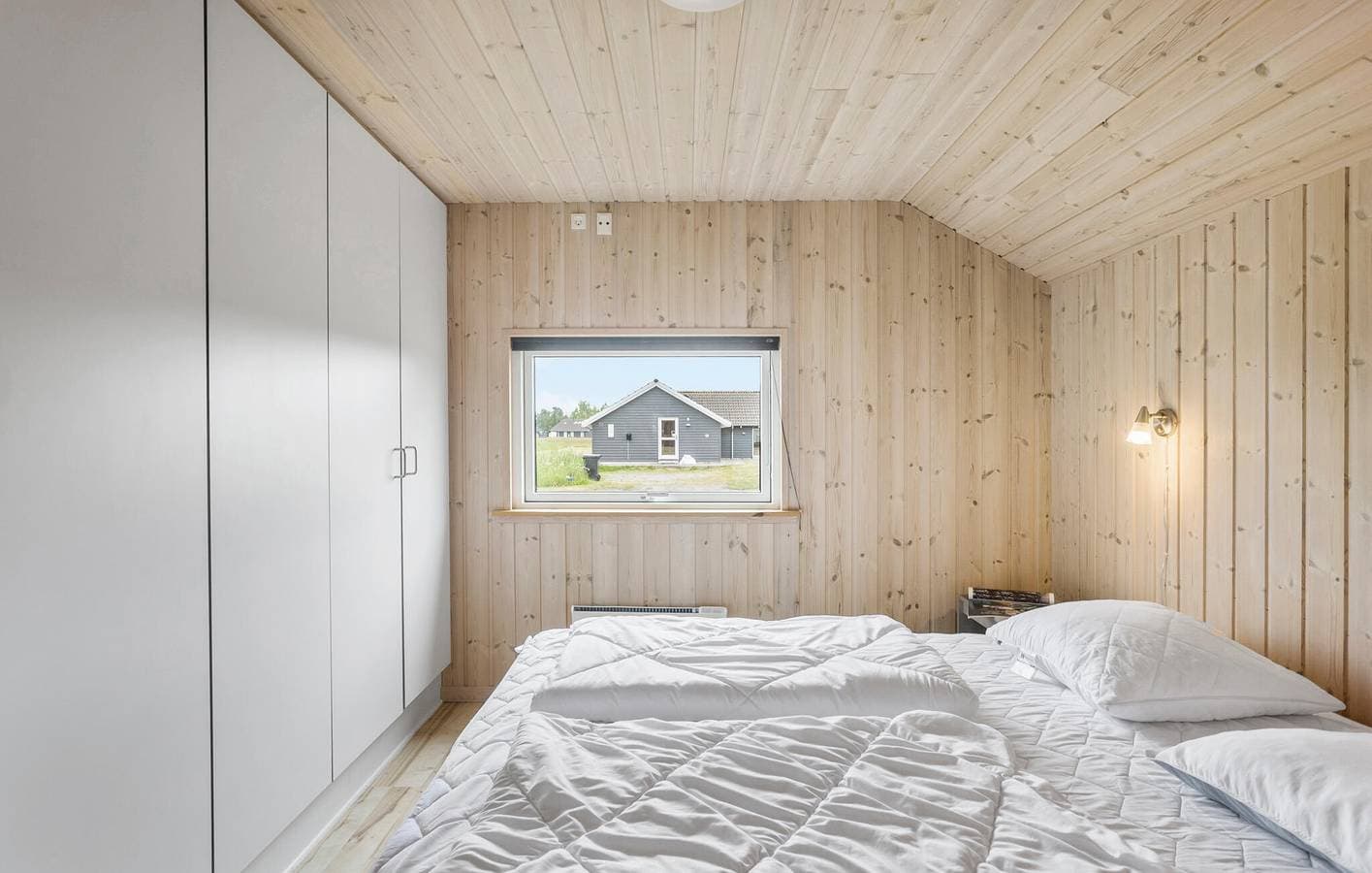 Foto 12 von 18: Ferienhaus für 8 Personen mit Whirlpool