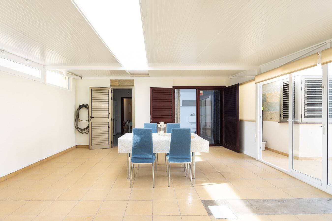 Foto 12 von 25: Ferienwohnung für 4 Personen mit Balkon/Terrasse