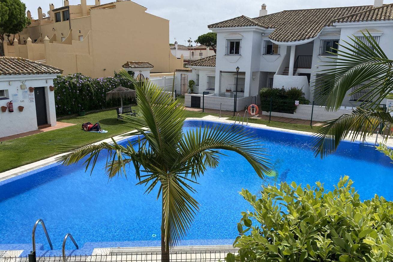 Foto 12 von 19: Ferienwohnung für 4 Personen mit Pool