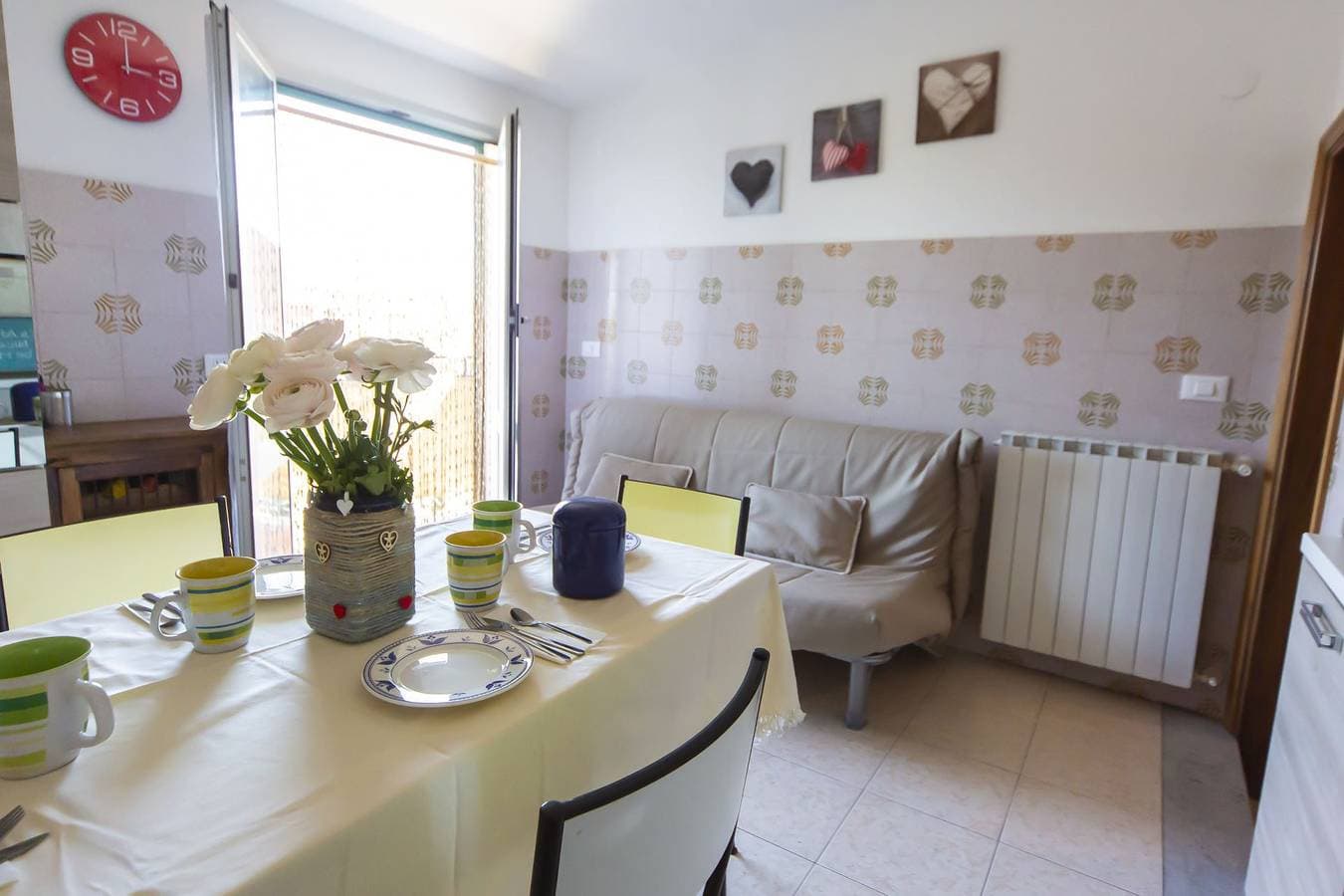 Foto 9 von 23: Ferienwohnung für 4 Personen mit Balkon