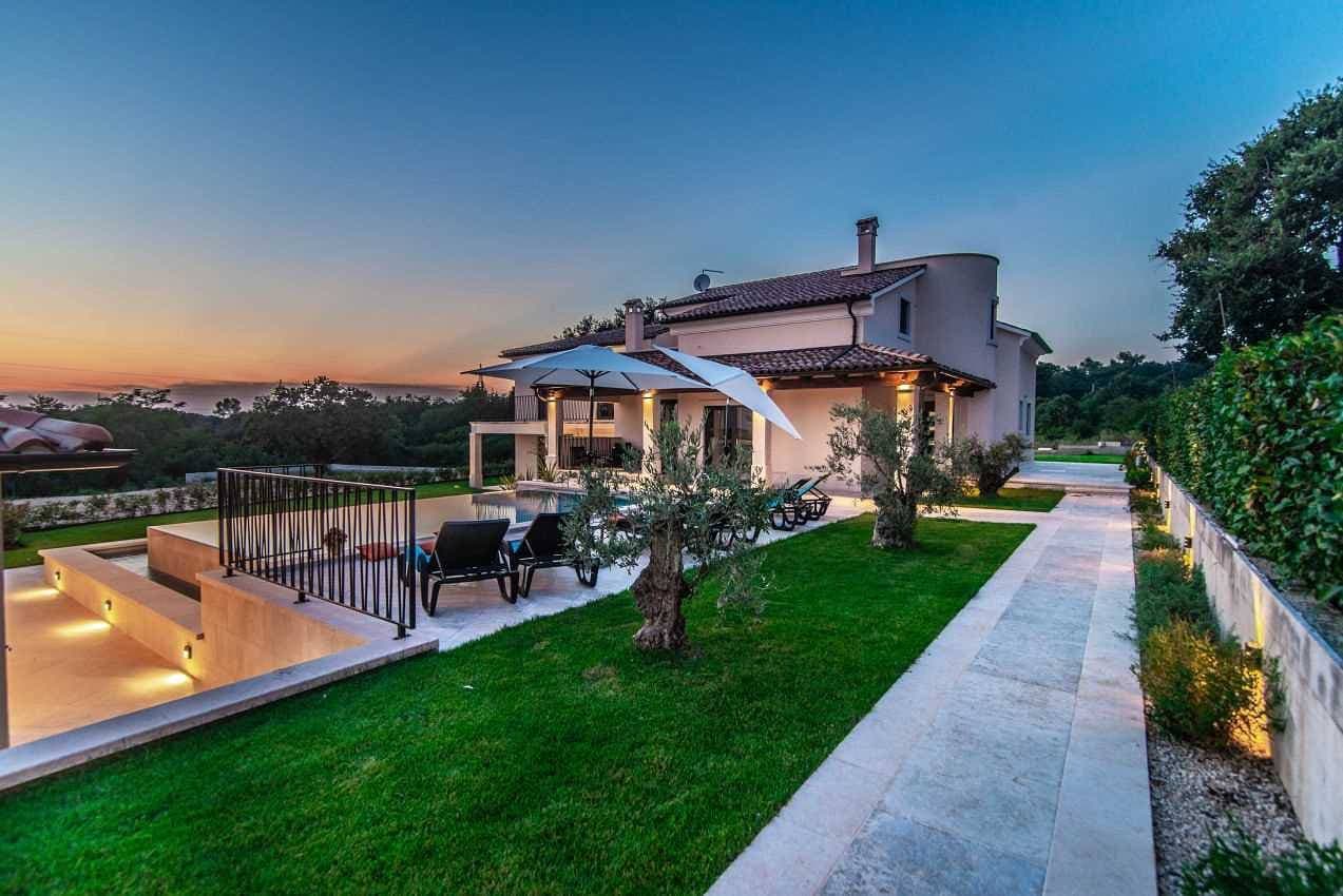Foto 4 von 33: Villa Fierra