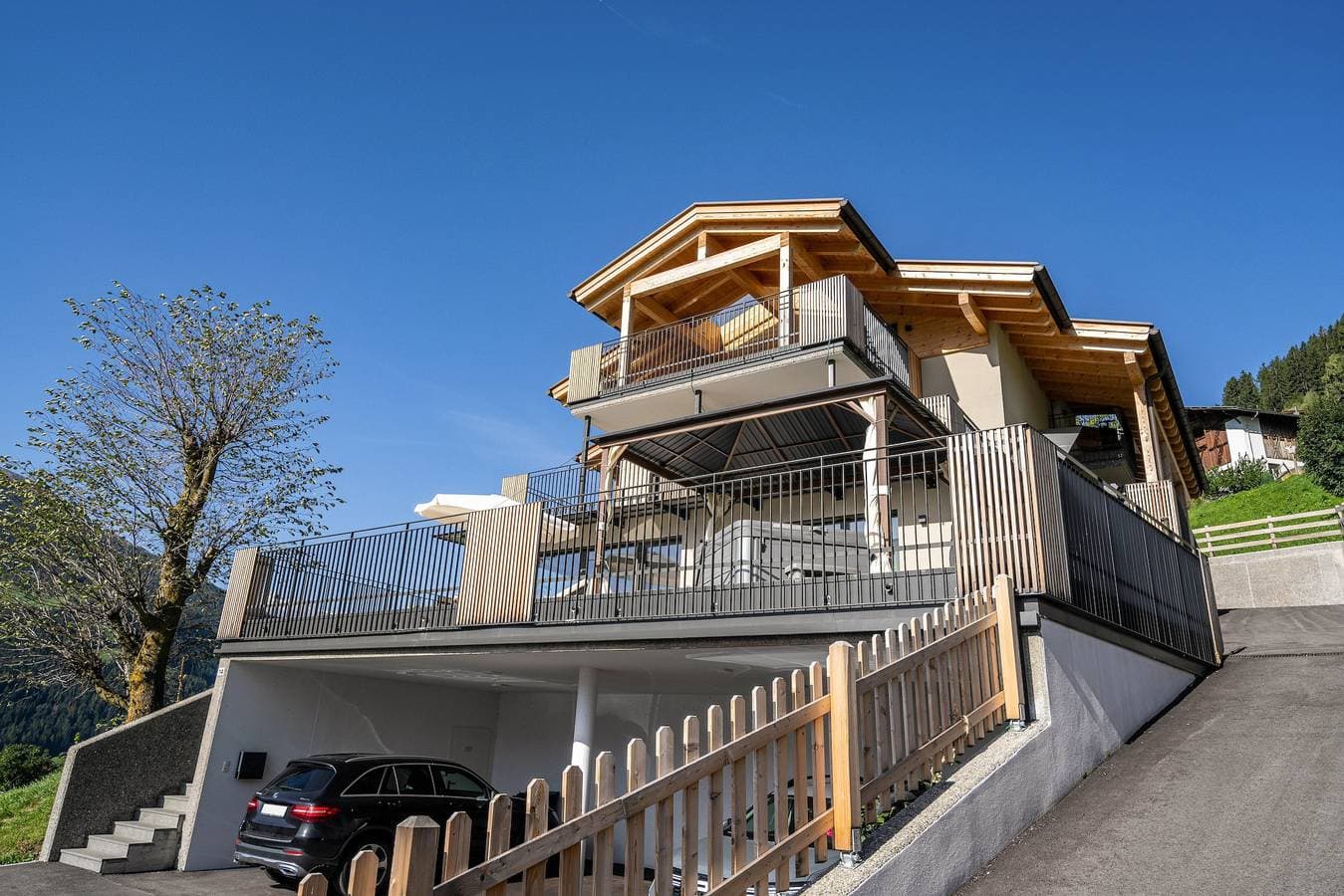 Foto 5 von 19: "Sunnseitn Lodge Apt Exclusive Panorama" mit beheiztem Whirlpool, Infrarotsauna und großer Terrasse