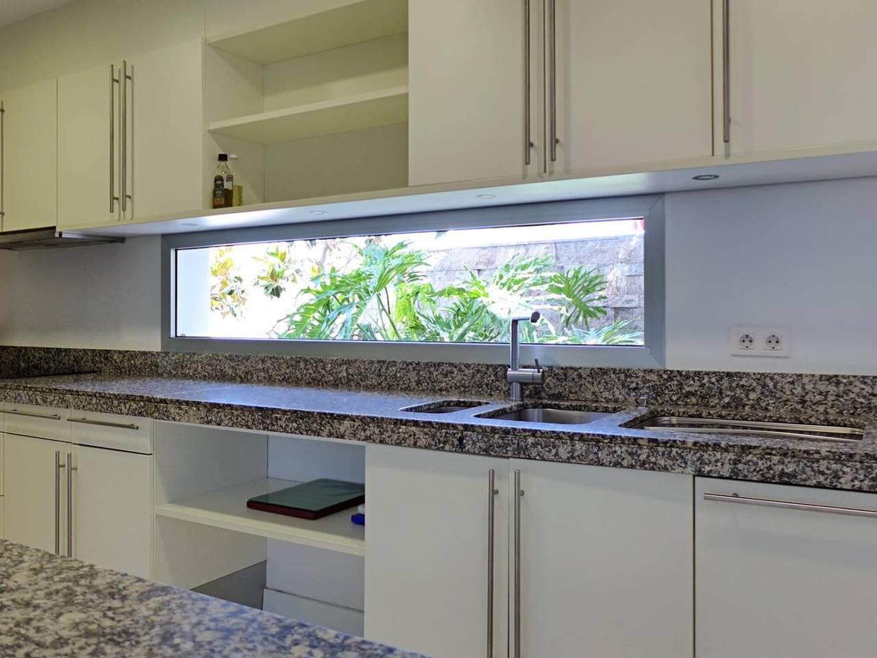 Foto 5 von 25: Luxusvilla in El Duque mit beheiztem Privatpool