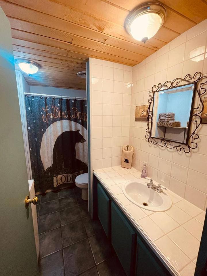 Foto 12 von 16: Family Cottage (1 queen, 3 twin, 1 cot)
